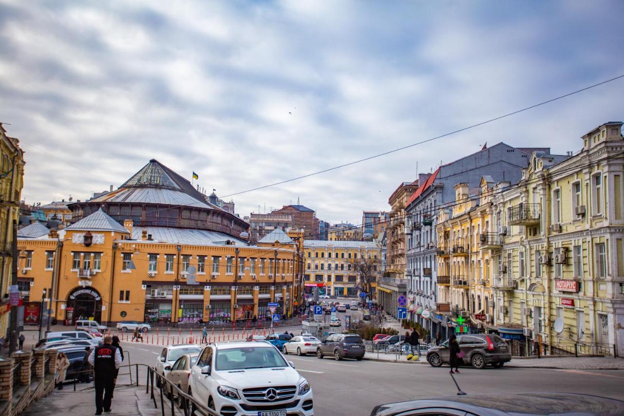 2-Х Кімнатна Квартира Поруч Із Бессарабським Ринком Kiev Dış mekan fotoğraf
